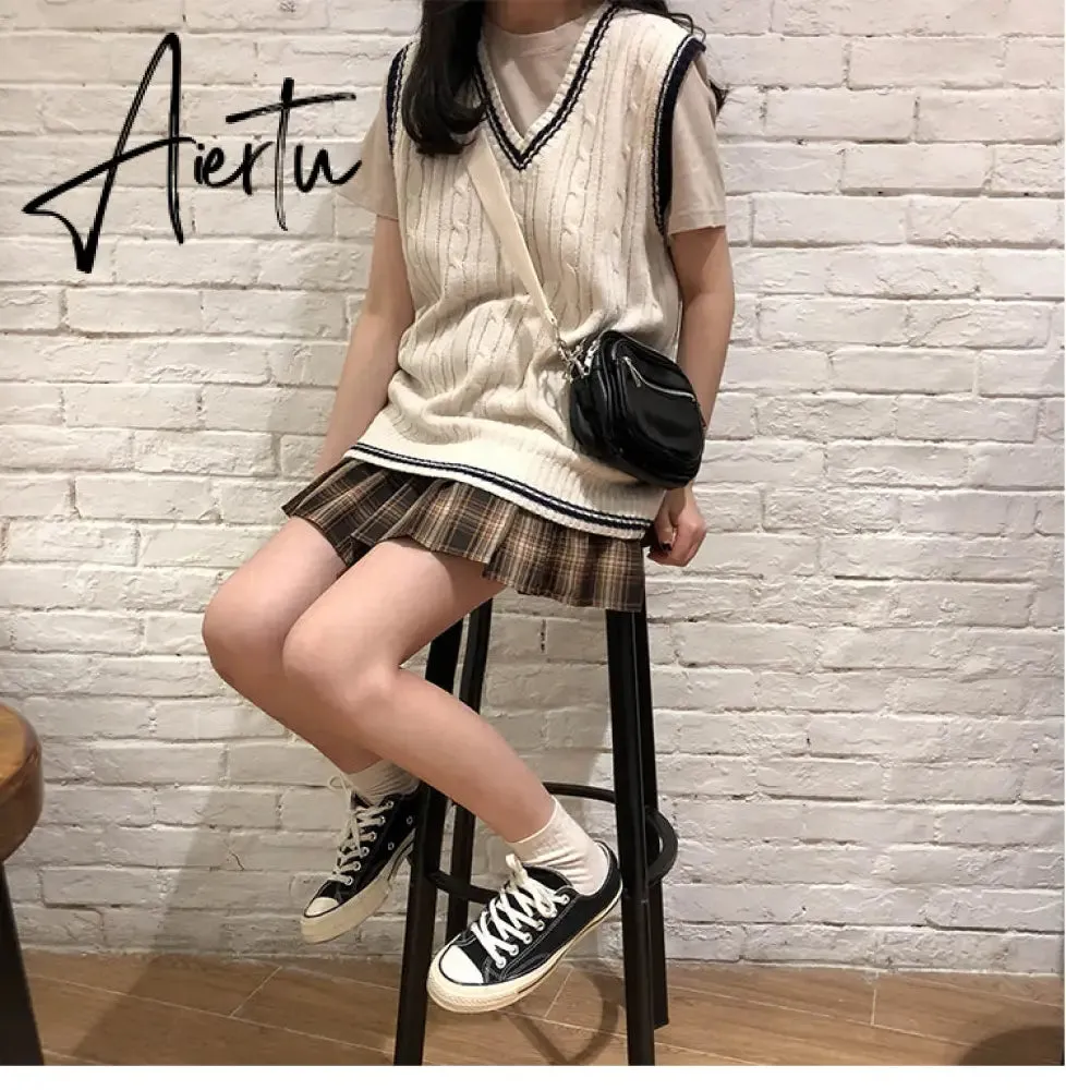 3 colors autumn and winter preppy style v neck knitted sleeveless vest sweaters womens pullovers womens (X973)