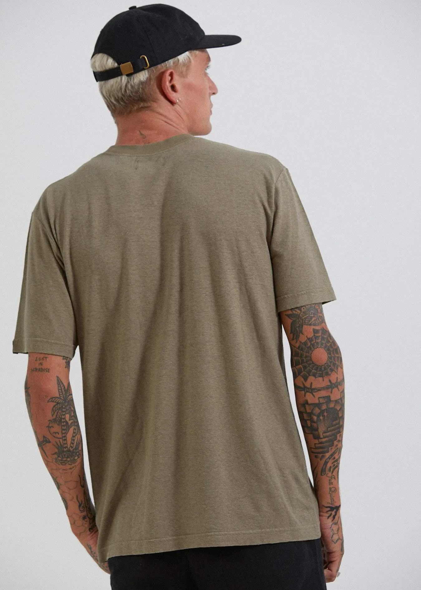 Afends Mens Heritage - Hemp Retro Fit Tee - Covert Green