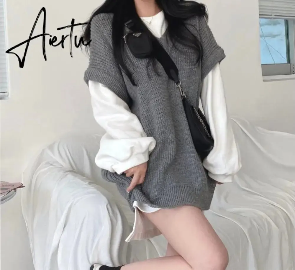 Aiertu  Korean Fashion Casual Two Piece Set Women Elegant Loose Sweatshirt Tops   Knitted Vest Vintage Ensemble Femme 2 Piece Outfits