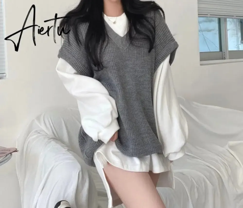 Aiertu  Korean Fashion Casual Two Piece Set Women Elegant Loose Sweatshirt Tops   Knitted Vest Vintage Ensemble Femme 2 Piece Outfits