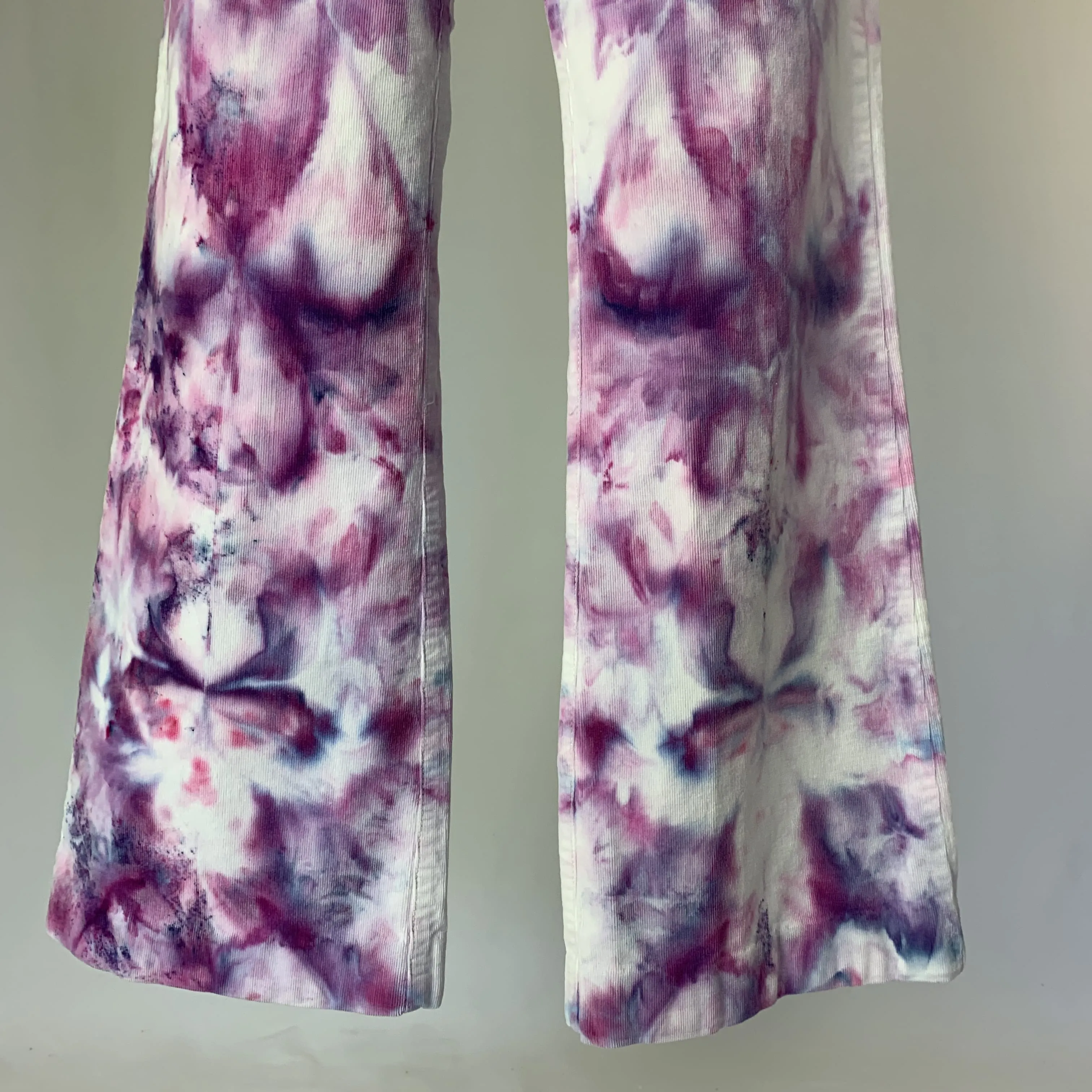 Berry Fractal Explosion | Bell bottom corduroy pants | Size S-M