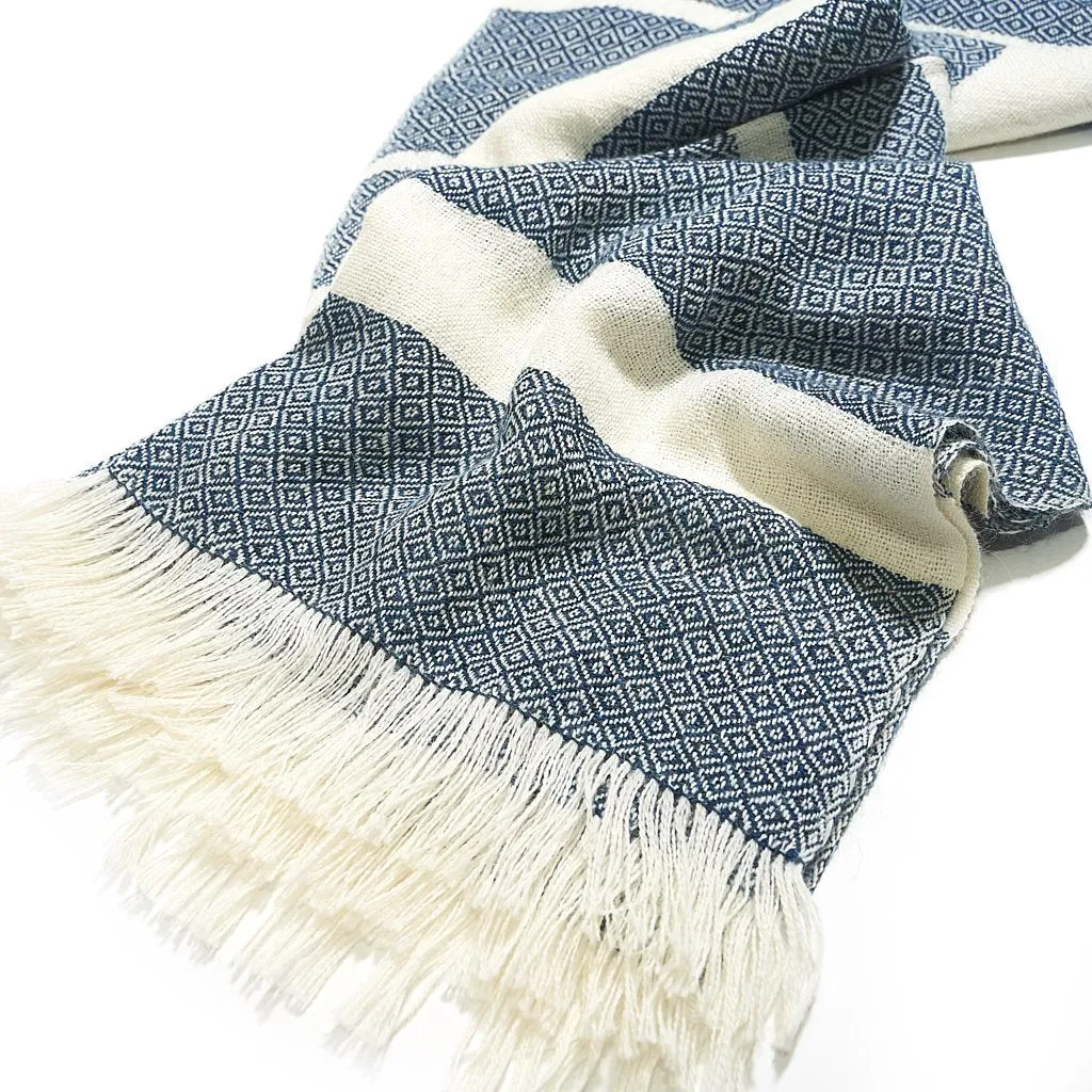 Chunky Diamond Scarf in Blue