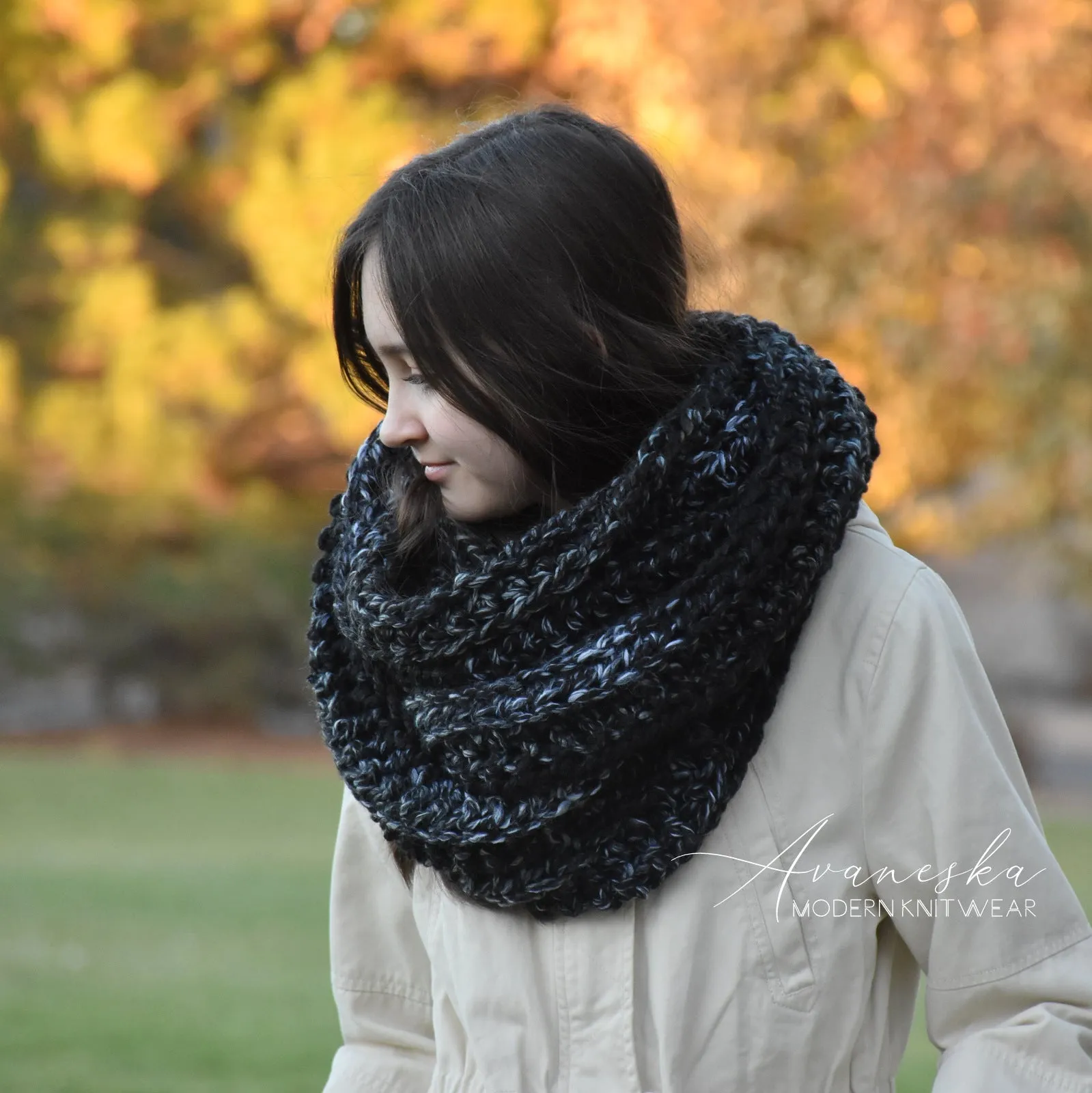 Chunky Infinity Scarf | THE WASHINGTON