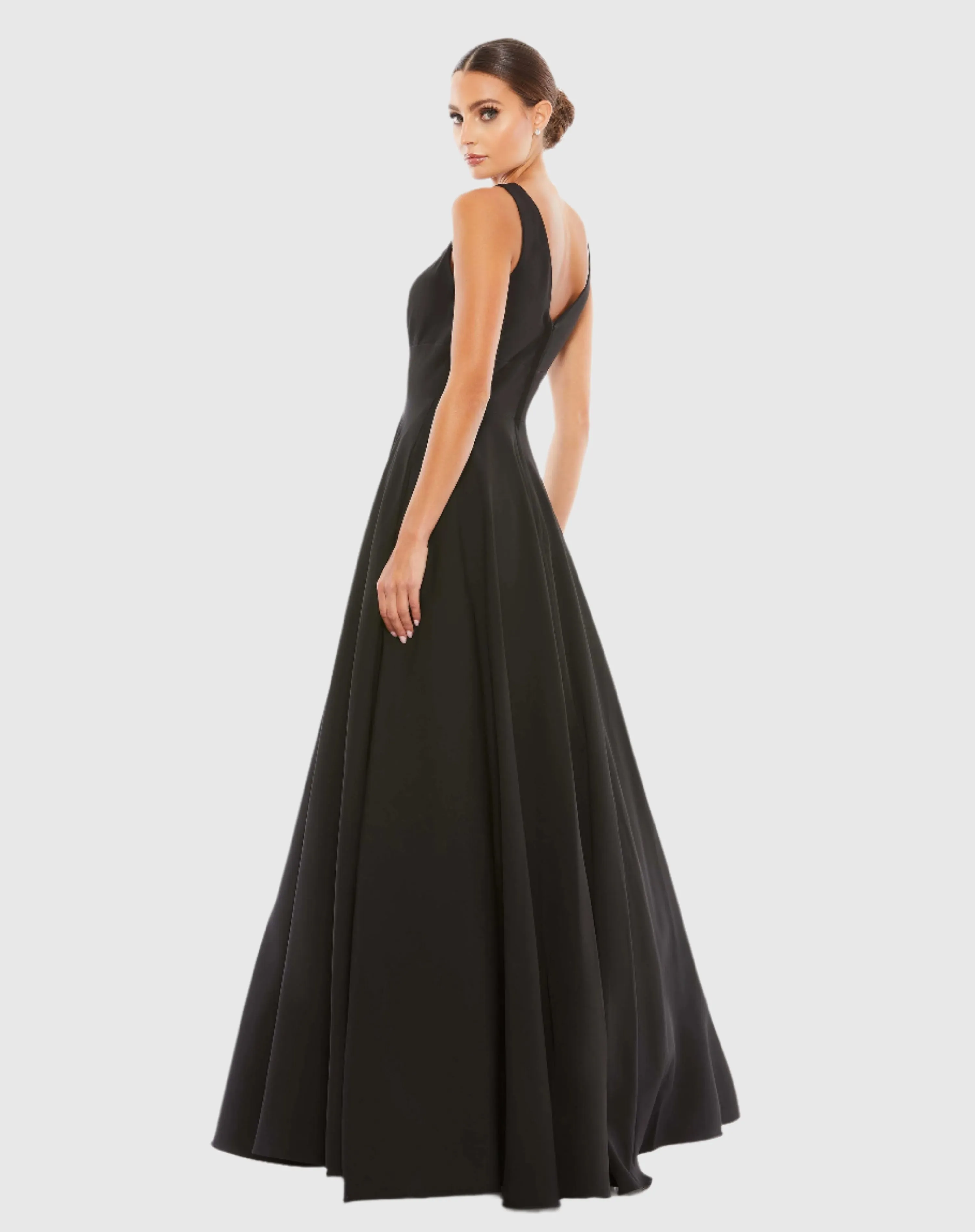 Classic Sleeveless A-Line Gown with Pockets