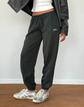 Em Jogger in Beluga Light Grey with M Embroidery