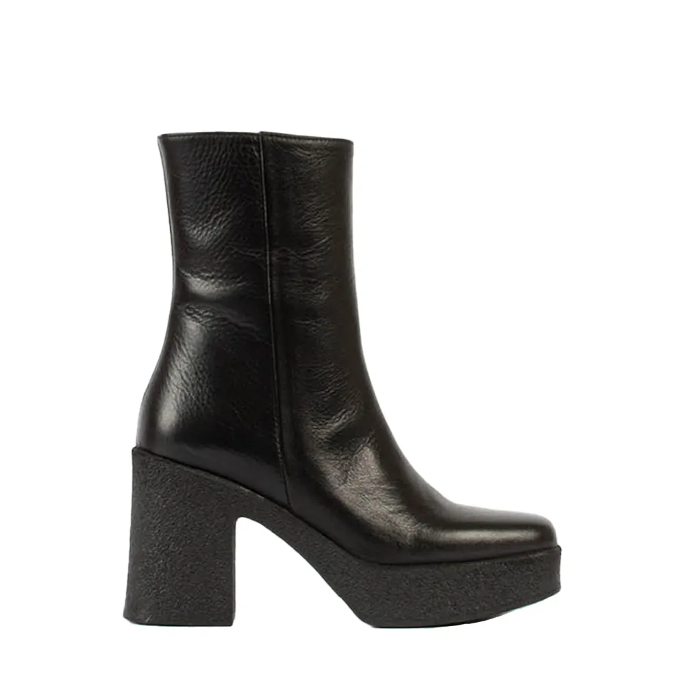 Frida Black Ankle Boots