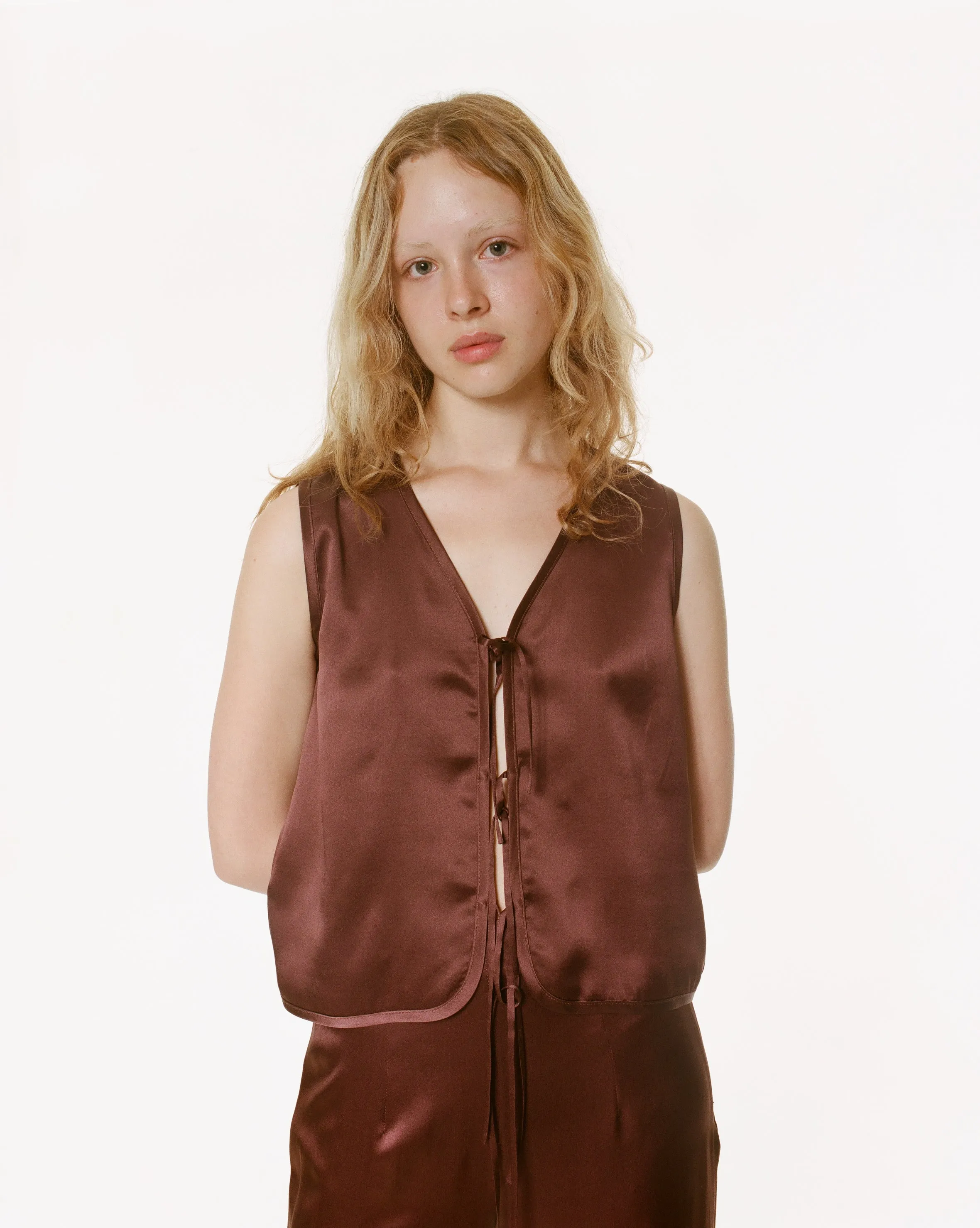 JONI VEST SATIN