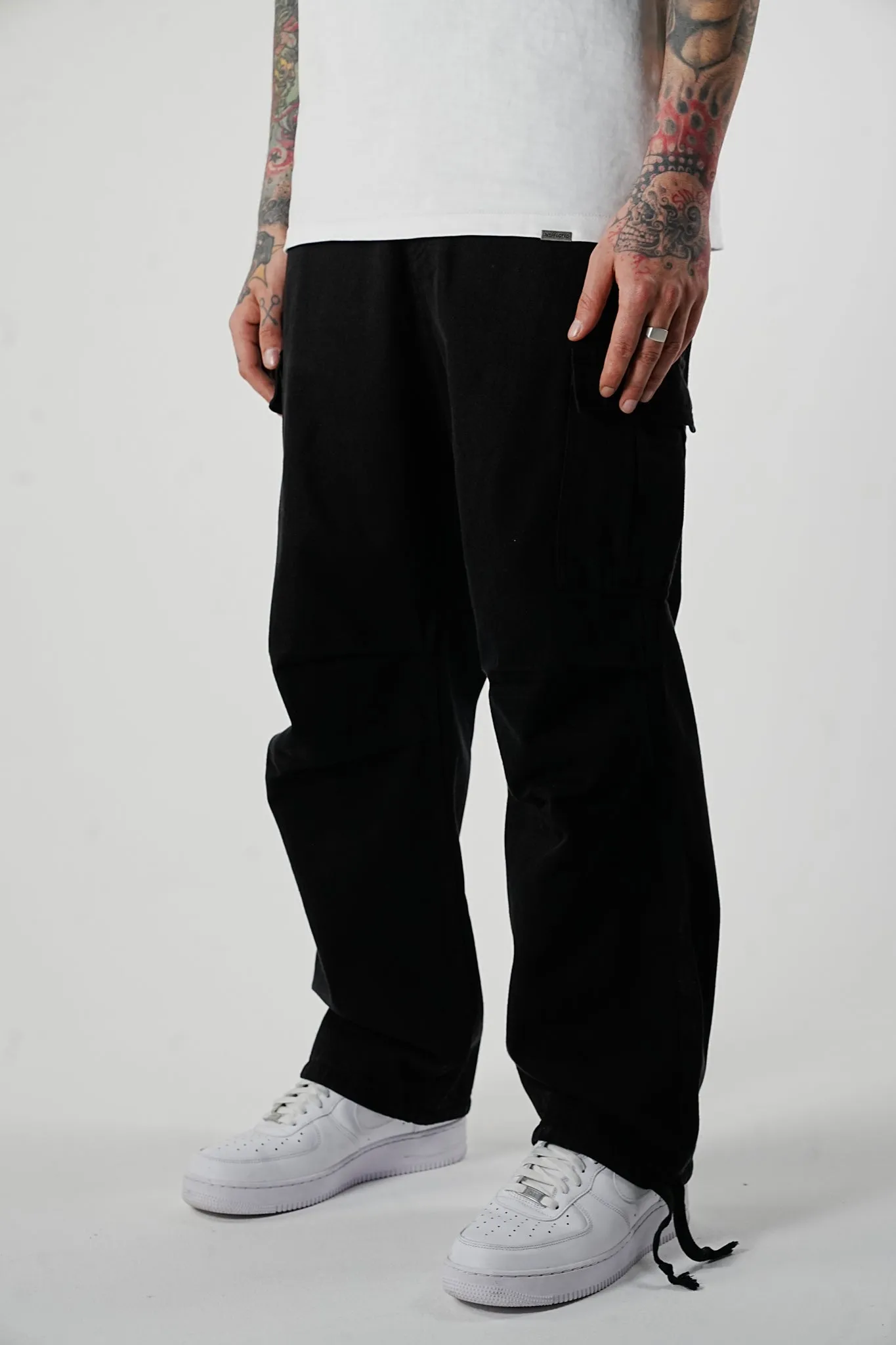 R11 Wide Fit Black Cargo Pants