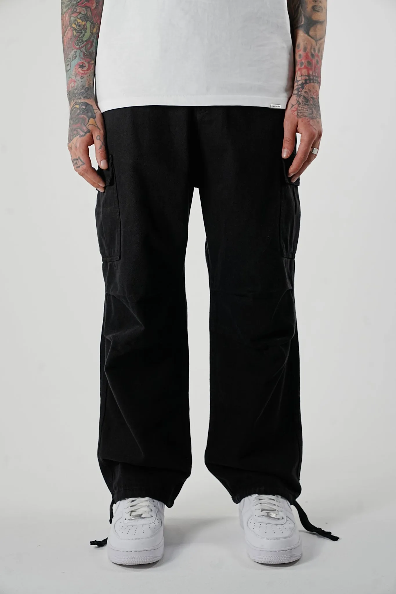 R11 Wide Fit Black Cargo Pants