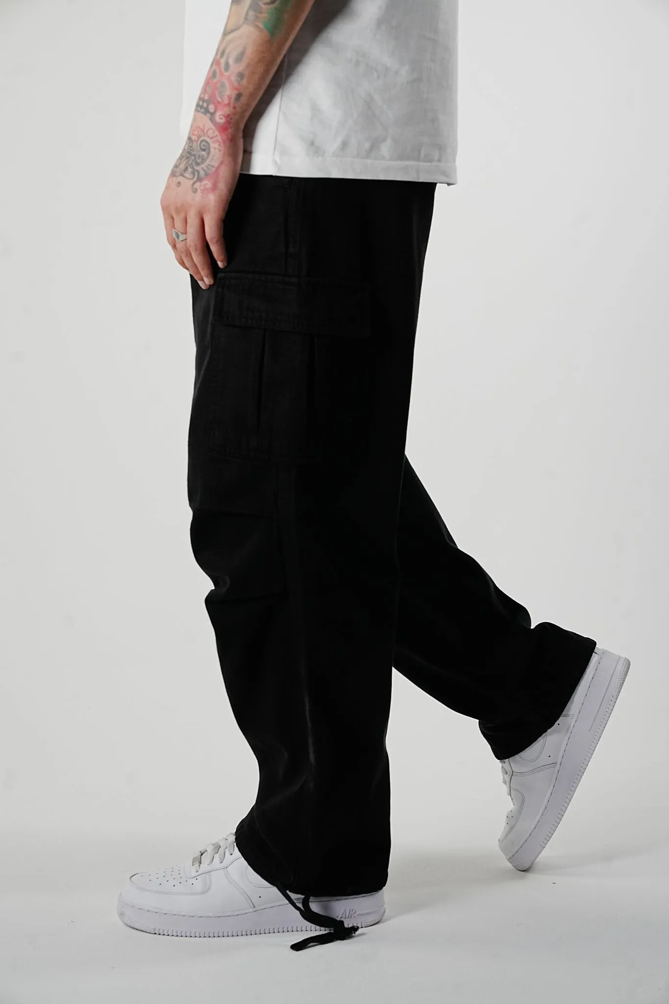 R11 Wide Fit Black Cargo Pants