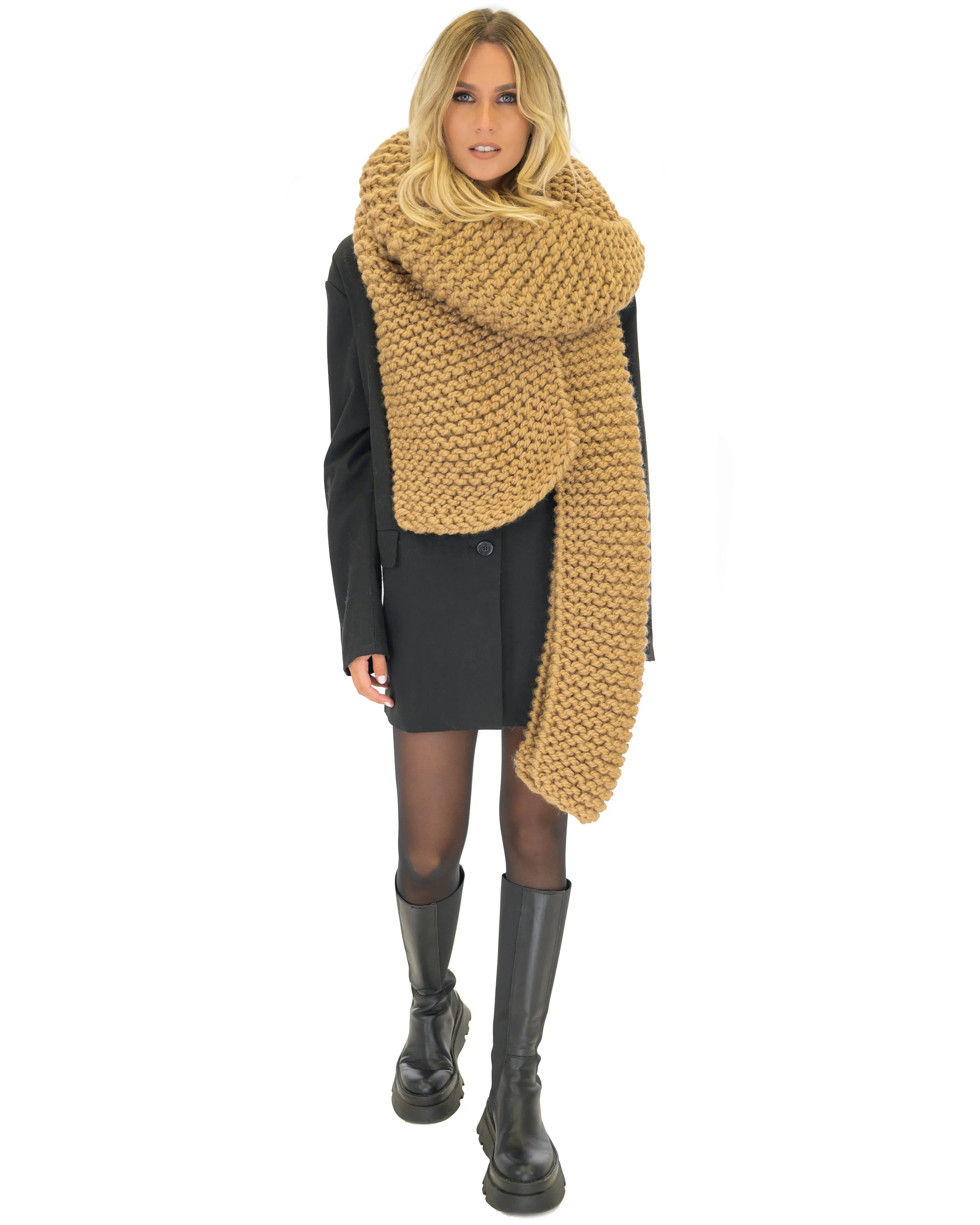 Straight Ribbed Scarf