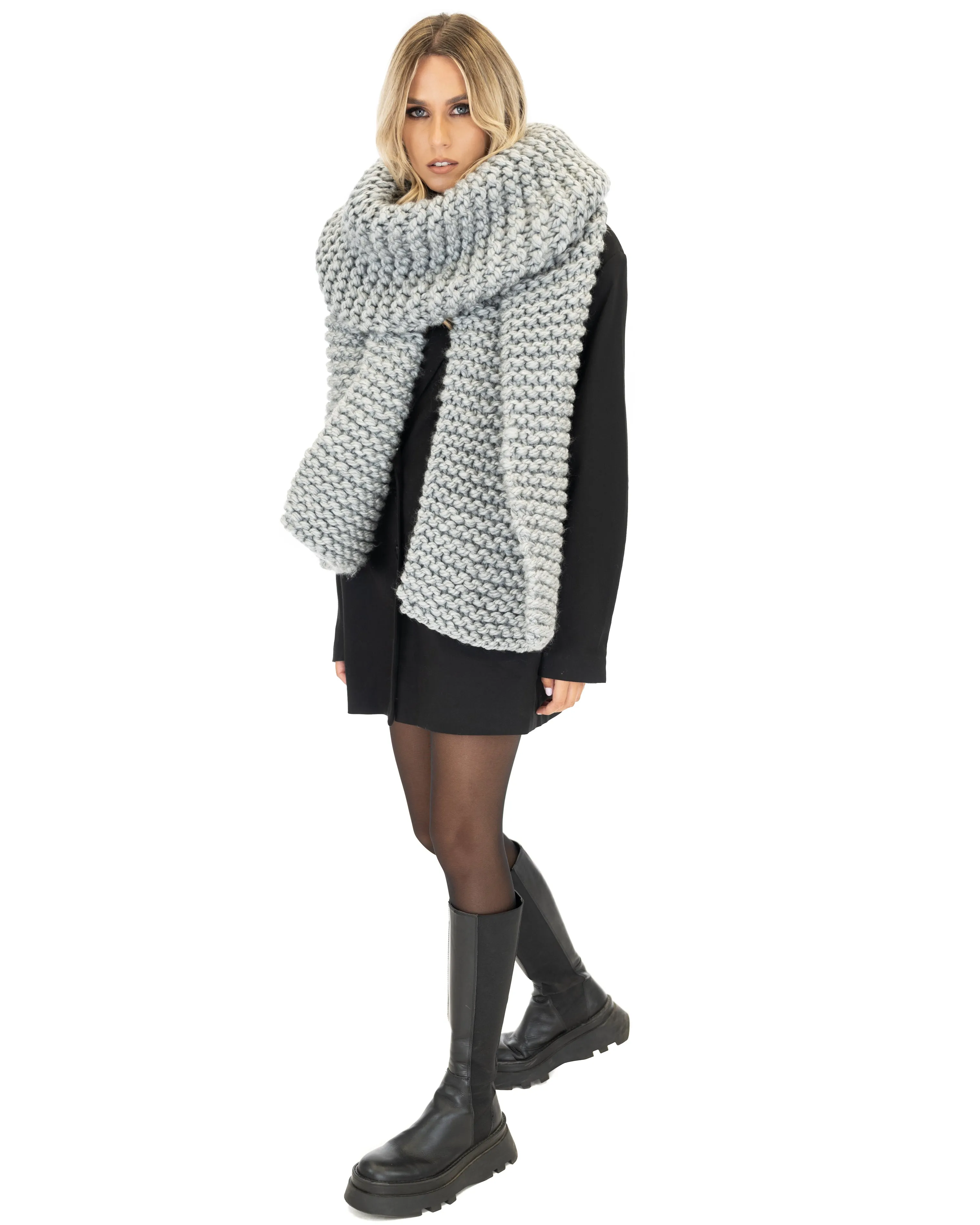 Straight Ribbed Scarf