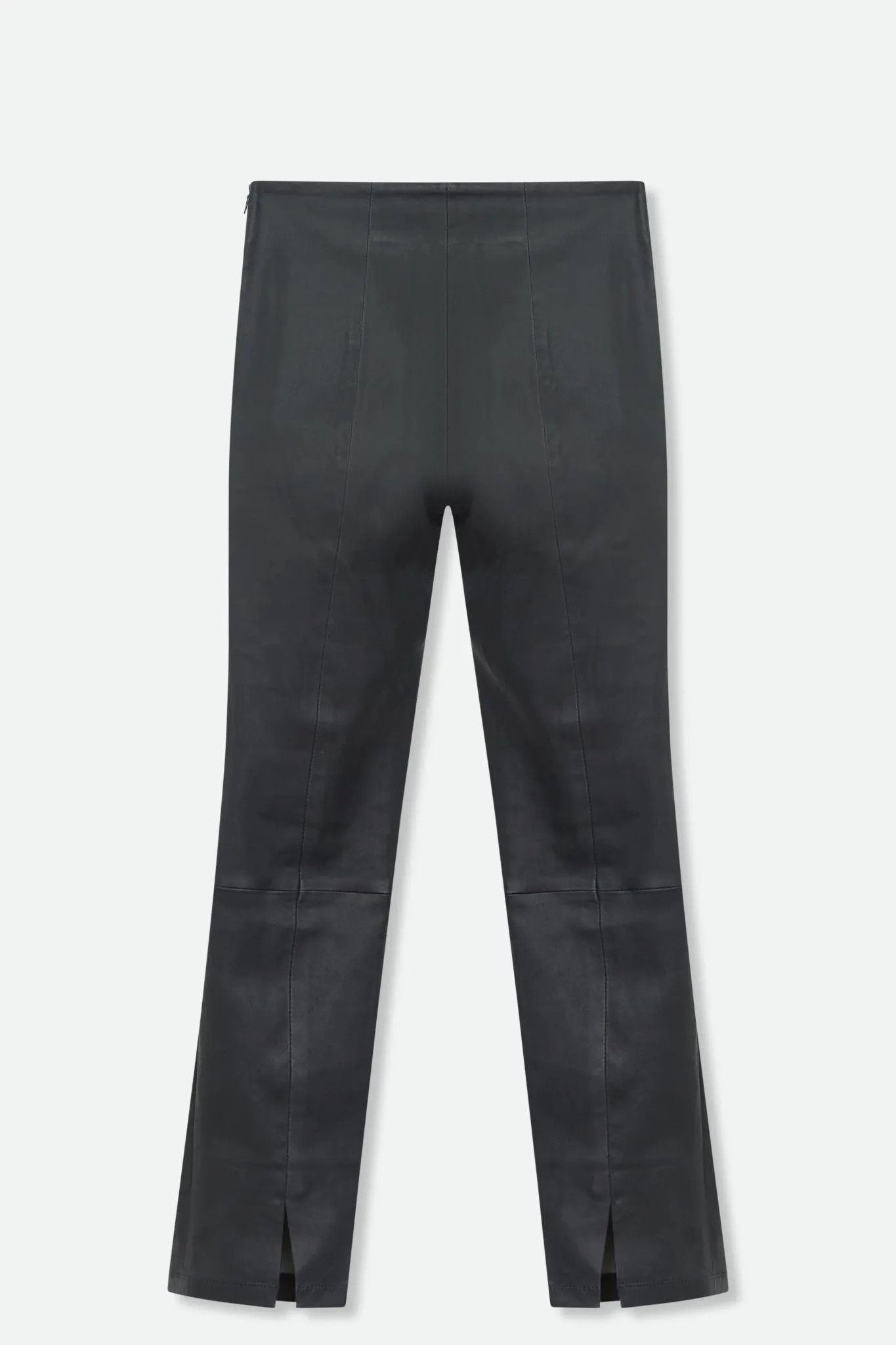 TRAVERNA FITTED PANT IN STRETCH LEATHER