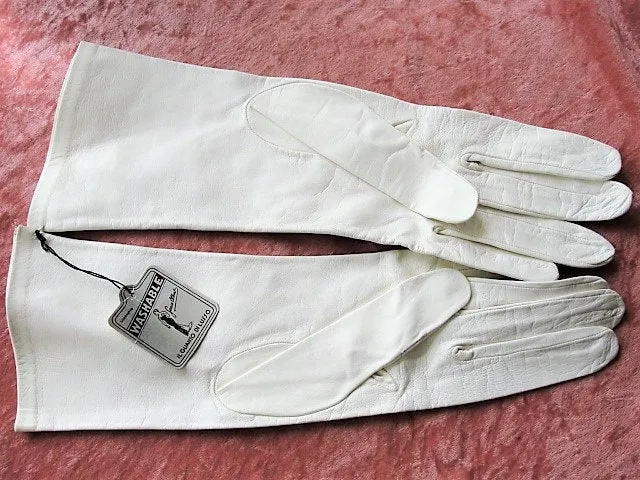 VINTAGE Italian White Kid Leather Formal Gloves, ROSEBUDS Embroidery Work,Never Used,Buttery Soft Leather,Bridal Gloves,Statement Gloves