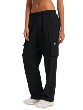 Women's High-Rise Woven Cargo Pants (DO7209-010)