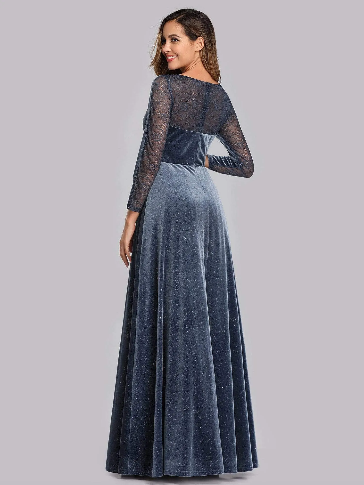 Women's V-Neck Floor Length Velvet Prom Dresses With Long Sleeve